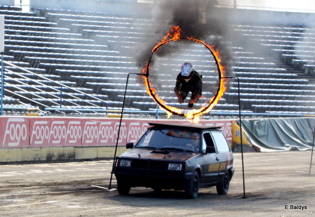 Bez litości dla sprzętu (zdjęcia)