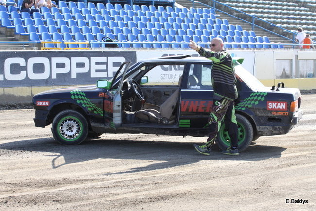 Bez litości dla sprzętu (zdjęcia)