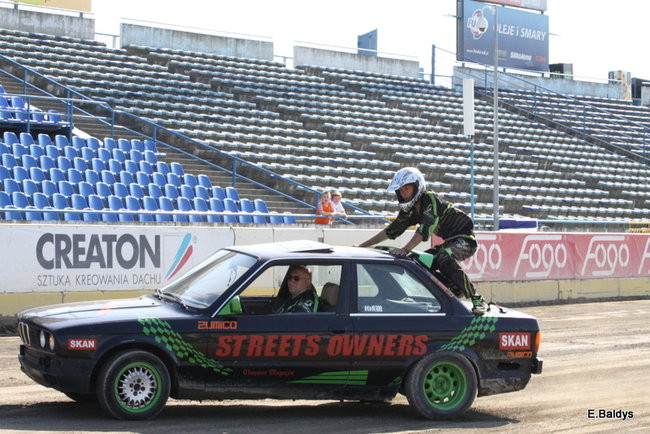 Bez litości dla sprzętu (zdjęcia)