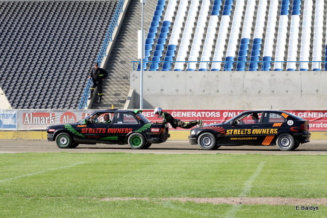 Bez litości dla sprzętu (zdjęcia)