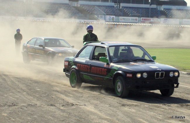 Bez litości dla sprzętu (zdjęcia)