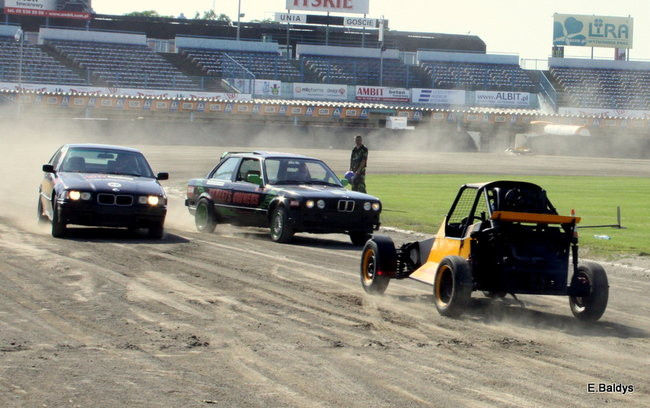 Bez litości dla sprzętu (zdjęcia)