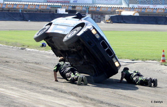 Bez litości dla sprzętu (zdjęcia)