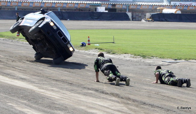 Bez litości dla sprzętu (zdjęcia)