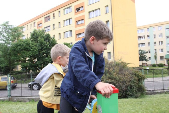 Seniorki w przedszkolu (zdjęcia)