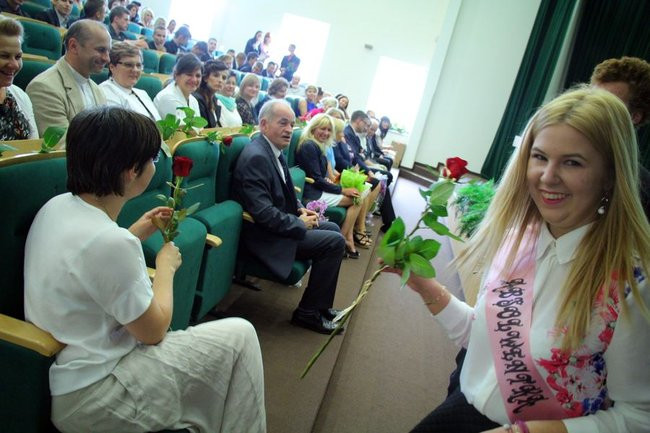 Pożegnanie absolwentów (zdjęcia)