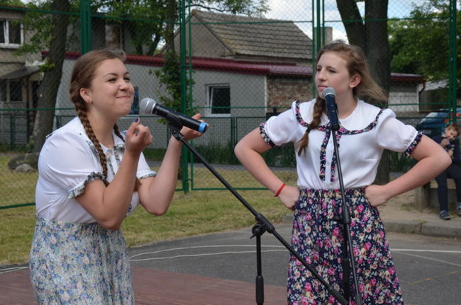 Bukówczanie razem z Paulinką (zdjęcia)