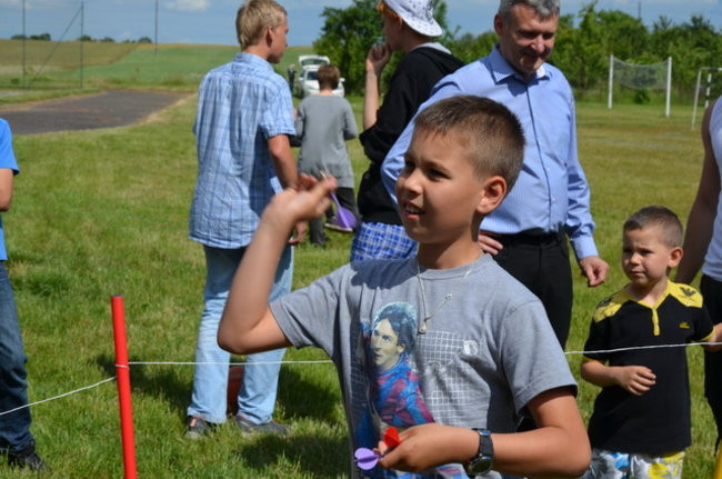 Miłość na festynie w Dłużynie (zdjęcia)