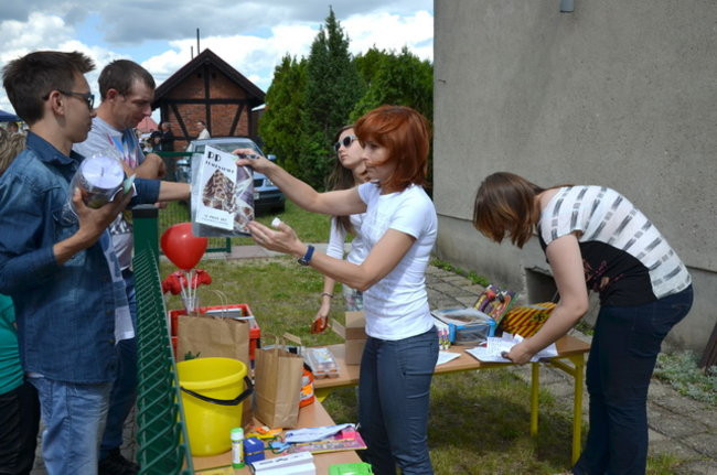 Miłość na festynie w Dłużynie (zdjęcia)