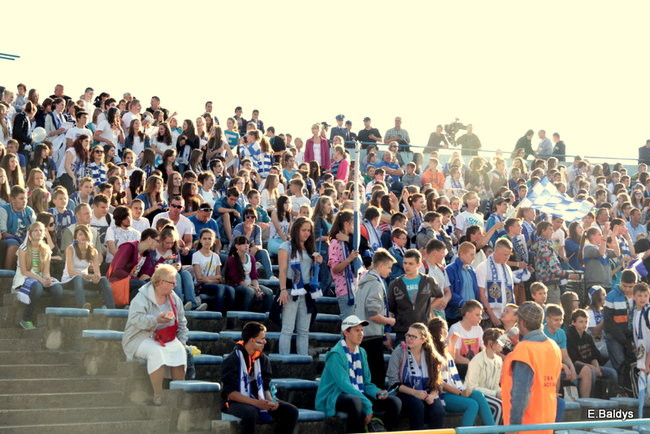 Kibice przepraszają prezesa Unii Leszno (zdjęcia)