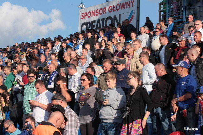 Kibice przepraszają prezesa Unii Leszno (zdjęcia)