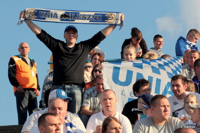 Kibice przepraszają prezesa Unii Leszno (zdjęcia)