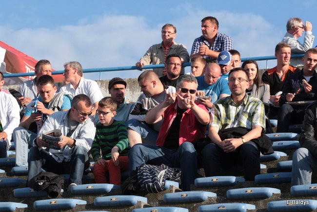 Kibice przepraszają prezesa Unii Leszno (zdjęcia)