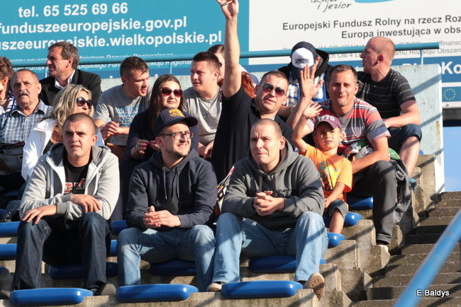 Kibice przepraszają prezesa Unii Leszno (zdjęcia)