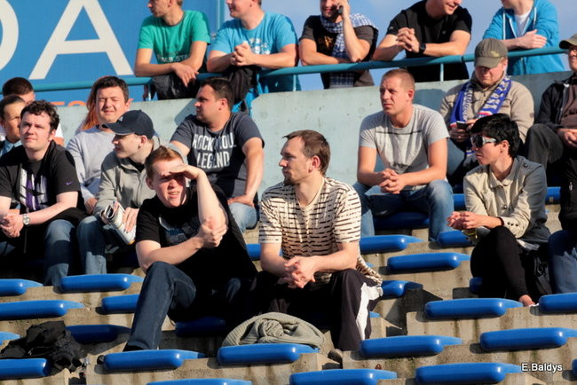 Kibice przepraszają prezesa Unii Leszno (zdjęcia)