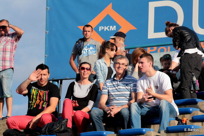 Kibice przepraszają prezesa Unii Leszno (zdjęcia)