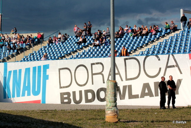 Kibice przepraszają prezesa Unii Leszno (zdjęcia)