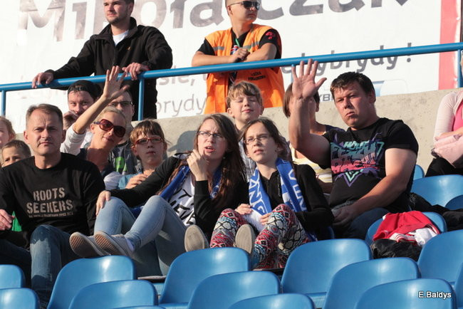 Kibice przepraszają prezesa Unii Leszno (zdjęcia)