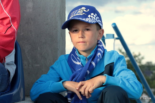 Kibice przepraszają prezesa Unii Leszno (zdjęcia)