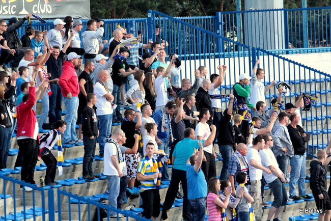 Kibice przepraszają prezesa Unii Leszno (zdjęcia)