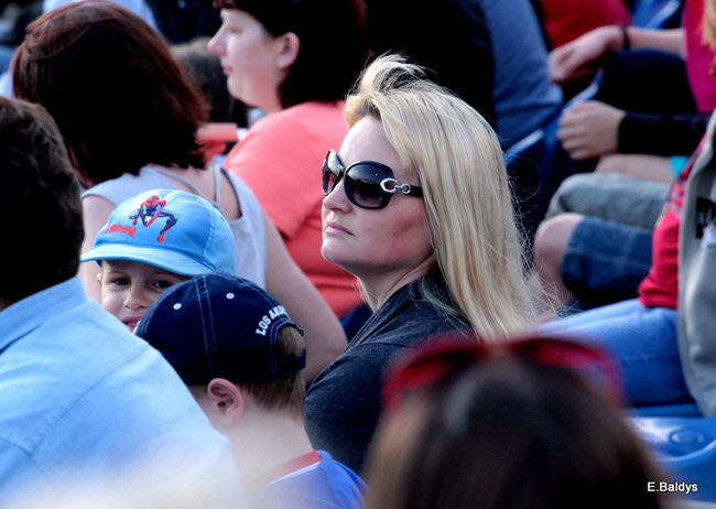 Kibice przepraszają prezesa Unii Leszno (zdjęcia)