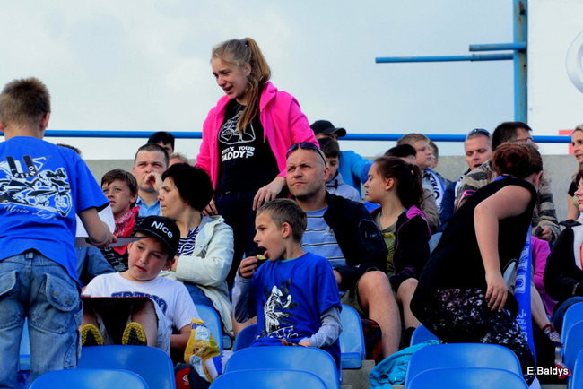 Kibice przepraszają prezesa Unii Leszno (zdjęcia)