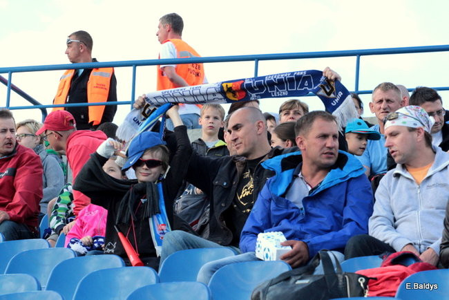 Kibice przepraszają prezesa Unii Leszno (zdjęcia)