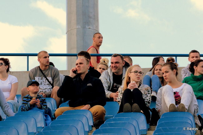 Kibice przepraszają prezesa Unii Leszno (zdjęcia)