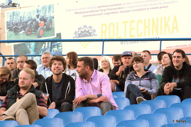 Kibice przepraszają prezesa Unii Leszno (zdjęcia)