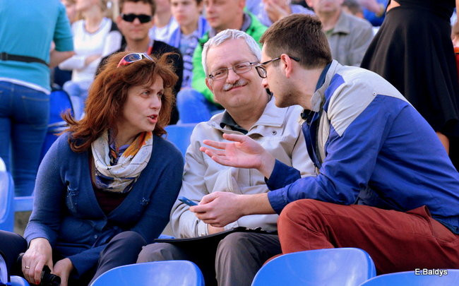 Kibice przepraszają prezesa Unii Leszno (zdjęcia)