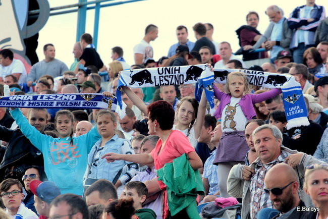 Kibice przepraszają prezesa Unii Leszno (zdjęcia)