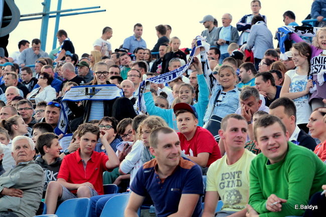 Kibice przepraszają prezesa Unii Leszno (zdjęcia)