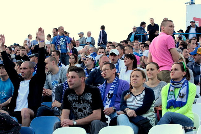 Kibice przepraszają prezesa Unii Leszno (zdjęcia)