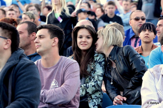 Kibice przepraszają prezesa Unii Leszno (zdjęcia)