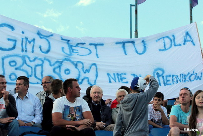 Kibice przepraszają prezesa Unii Leszno (zdjęcia)