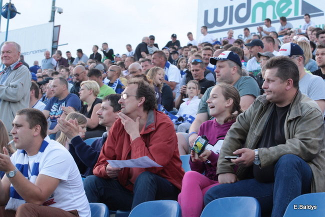 Kibice przepraszają prezesa Unii Leszno (zdjęcia)