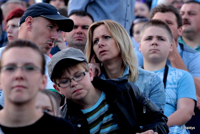 Kibice przepraszają prezesa Unii Leszno (zdjęcia)