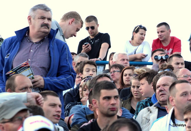 Kibice przepraszają prezesa Unii Leszno (zdjęcia)