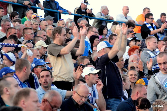 Kibice przepraszają prezesa Unii Leszno (zdjęcia)