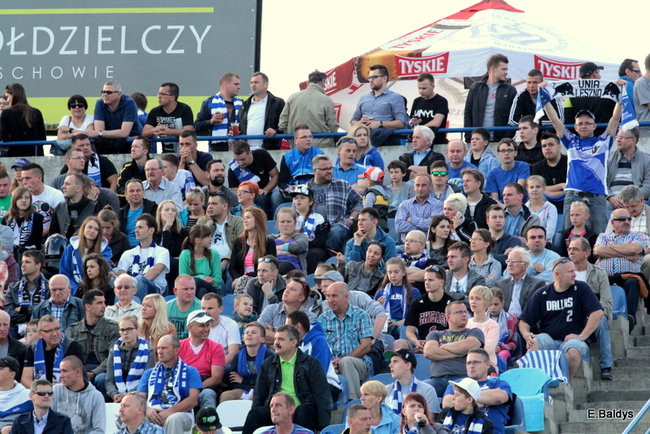 Kibice przepraszają prezesa Unii Leszno (zdjęcia)