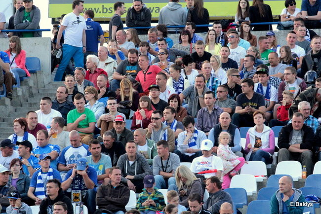 Kibice przepraszają prezesa Unii Leszno (zdjęcia)