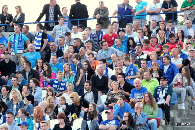 Kibice przepraszają prezesa Unii Leszno (zdjęcia)