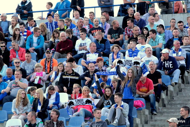 Kibice przepraszają prezesa Unii Leszno (zdjęcia)