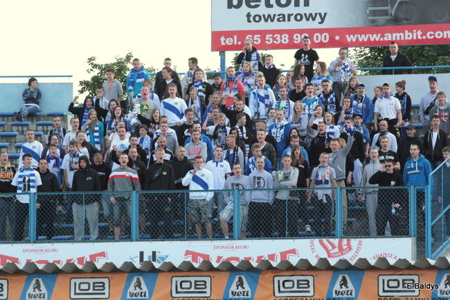 Kibice przepraszają prezesa Unii Leszno (zdjęcia)