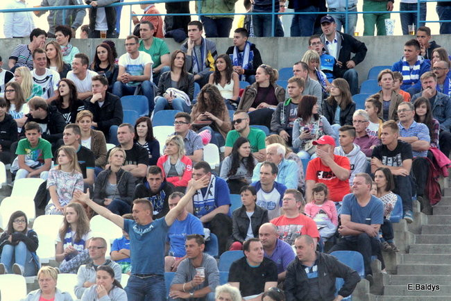 Kibice przepraszają prezesa Unii Leszno (zdjęcia)