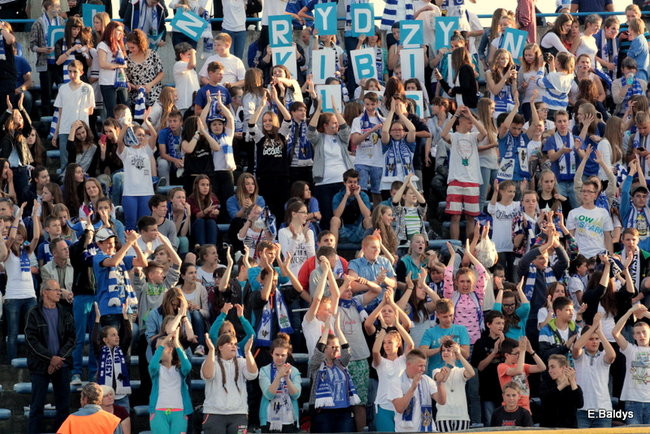 Kibice przepraszają prezesa Unii Leszno (zdjęcia)