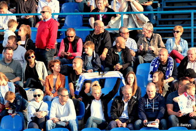 Kibice przepraszają prezesa Unii Leszno (zdjęcia)