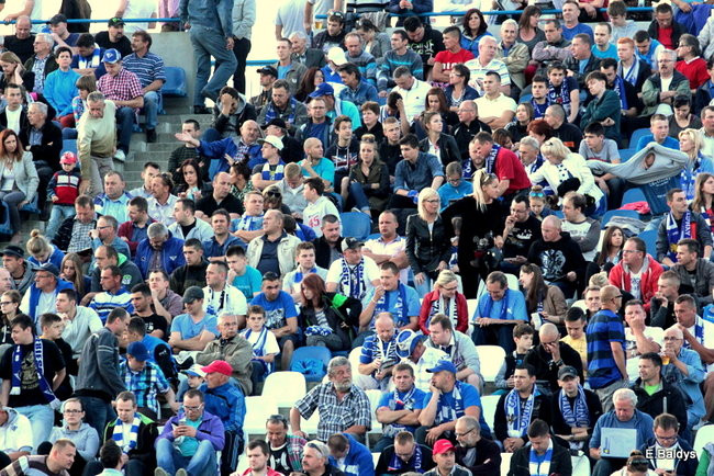 Kibice przepraszają prezesa Unii Leszno (zdjęcia)