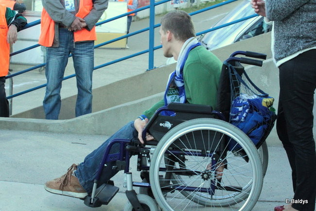 Kibice przepraszają prezesa Unii Leszno (zdjęcia)