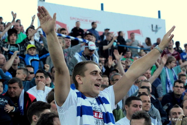 Kibice przepraszają prezesa Unii Leszno (zdjęcia)